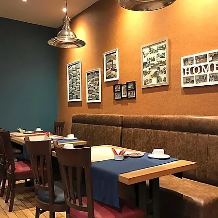 Hotel Le Caddy